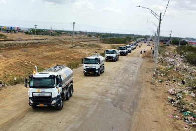 Procuraduría pide a la Ungrd reubicar 80 carrotanques parqueados en La Guajira