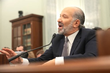 Candidato de Trump a comercio pone fecha a posibilidad de aranceles a México y Canadá