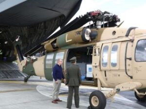 22 helicópteros black hawk de Policía antinarcóticos cesan operaciones en Colombia por orden de EEUU