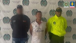Capturan al presunto autor de la masacre, en 2021, de cinco estudiantes en una finca de Buga
