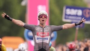 Giro de Italia 2025: Kaden Groves se impuso en la sexta etapa Potenza - Nápoles; reviva los mejores momentos